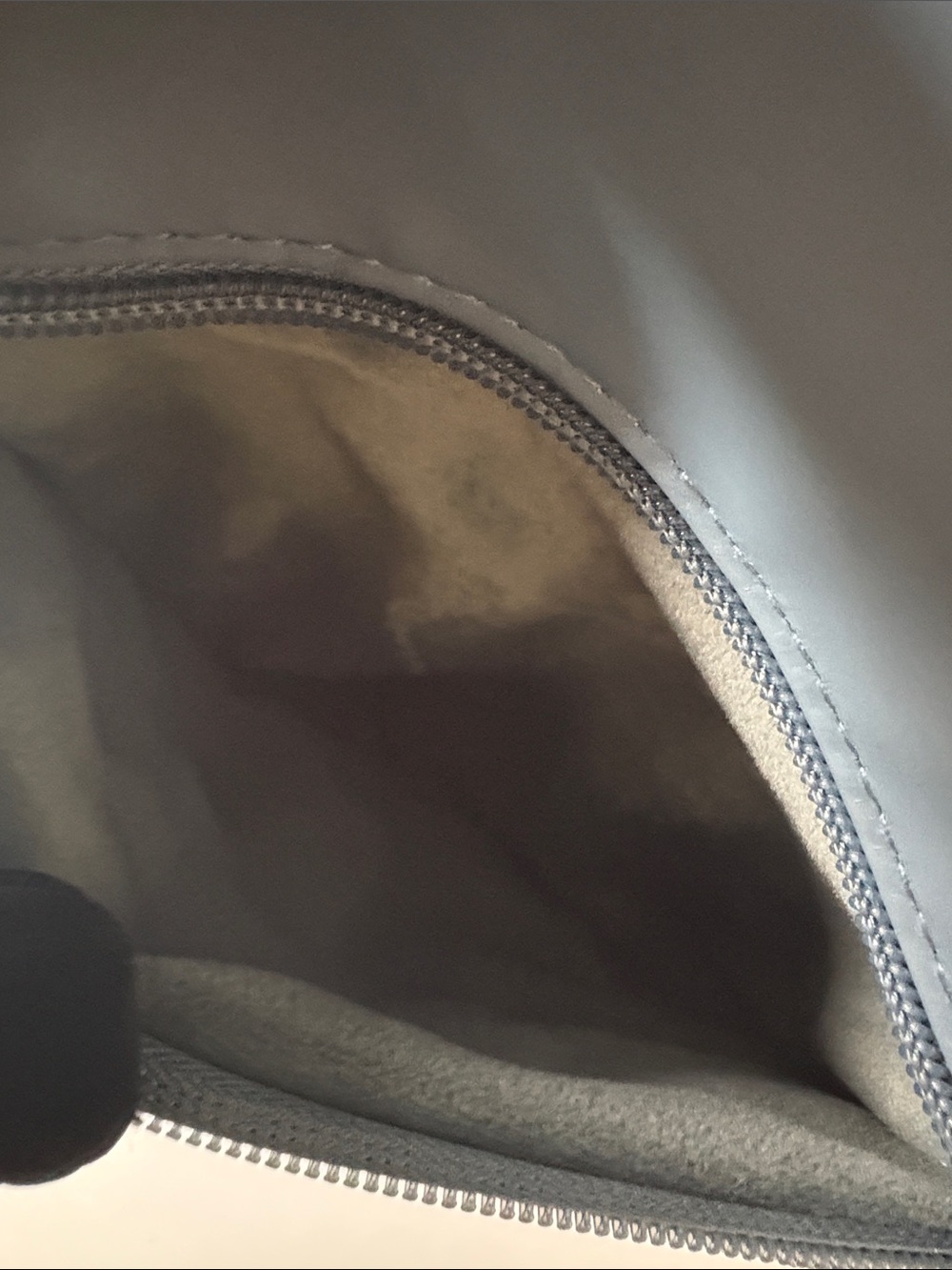IHKWIP BLUE CROSSBODY BAG- LIKE NEW - Picture 12 of 14